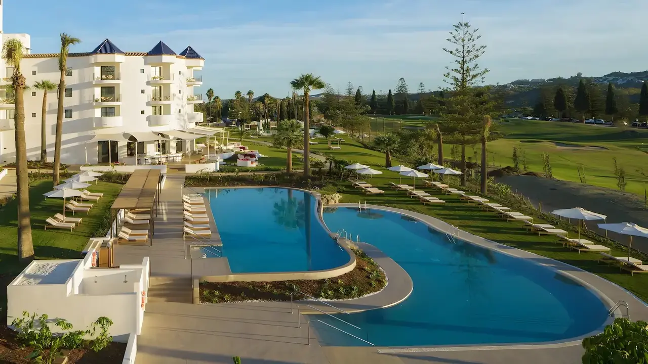 La Zambra Resort By Hyatt