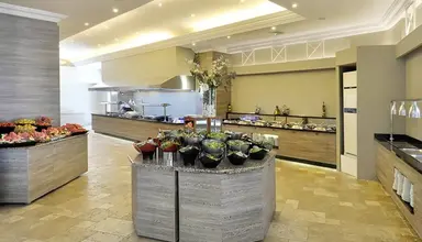 Ladonia Hotels Adakule