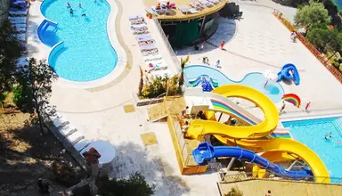 Ladonia Hotels Adakule