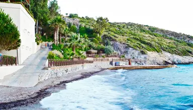 Ladonia Hotels Adakule