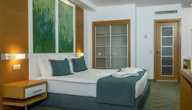 Ladonia Hotels Adakule