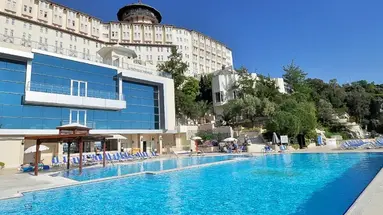 Ladonia Hotels Adakule