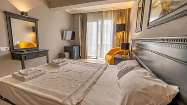 Ladonia Leo Beach Resort