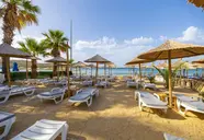 Ladonia Leo Beach Resort