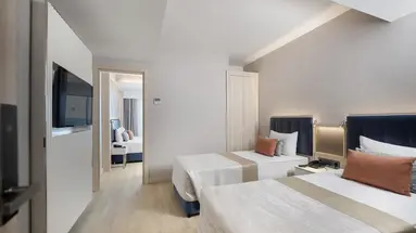 Lago Hotel