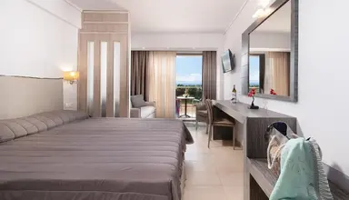 Lagomandra Hotel & Spa