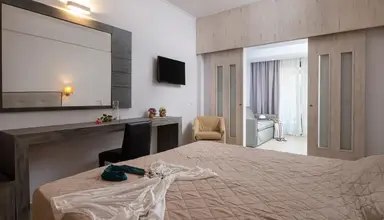 Lagomandra Hotel & Spa
