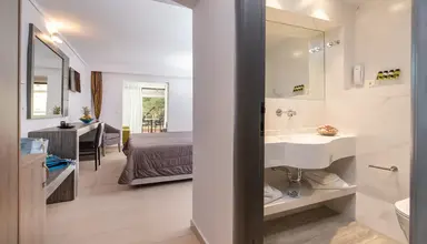 Lagomandra Hotel & Spa
