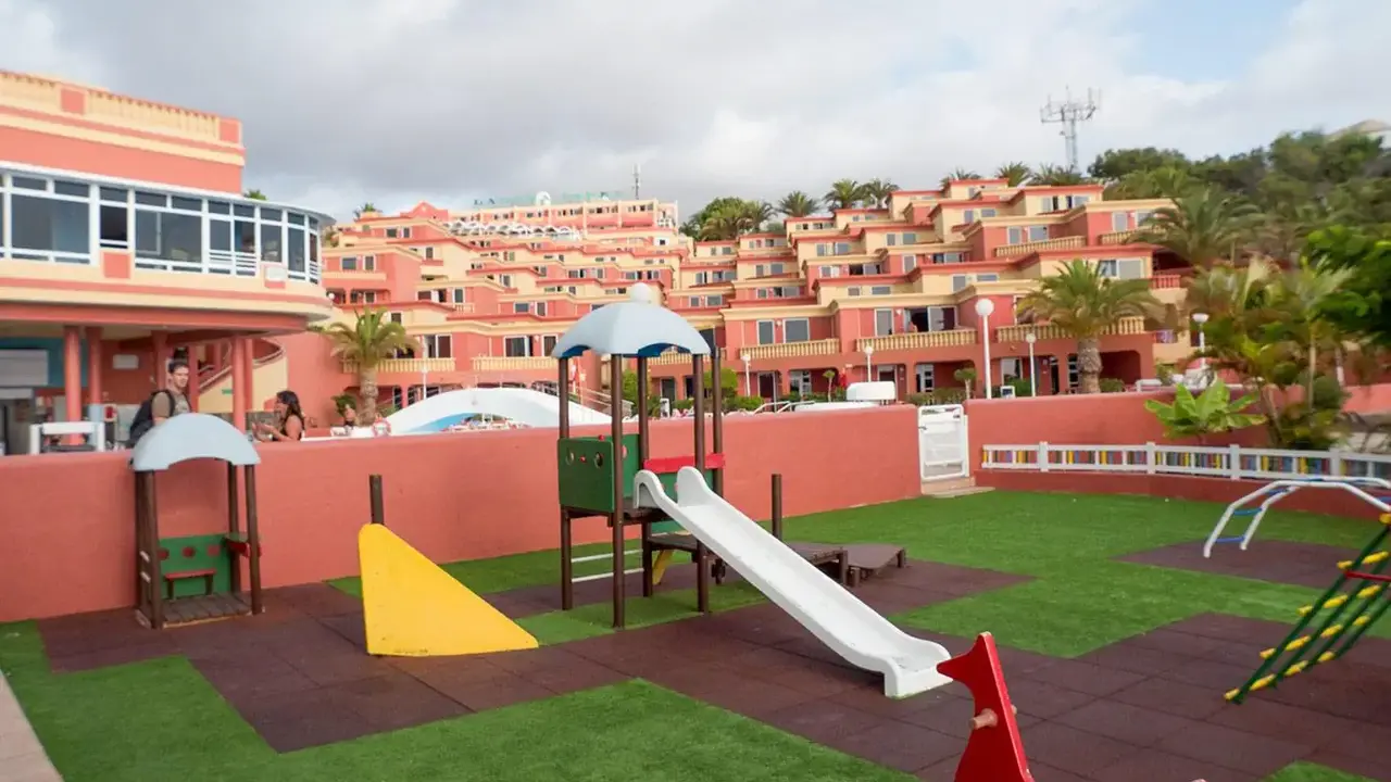 Laguna Park II