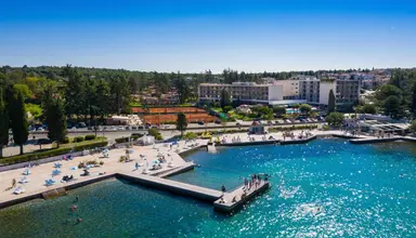 Laguna Park Village