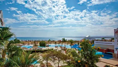 Lahami Bay Beach Resort & Gardens
