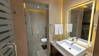 Lahami Bay Beach Resort & Gardens