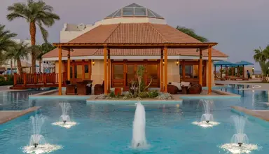 Lahami Bay Beach Resort & Gardens