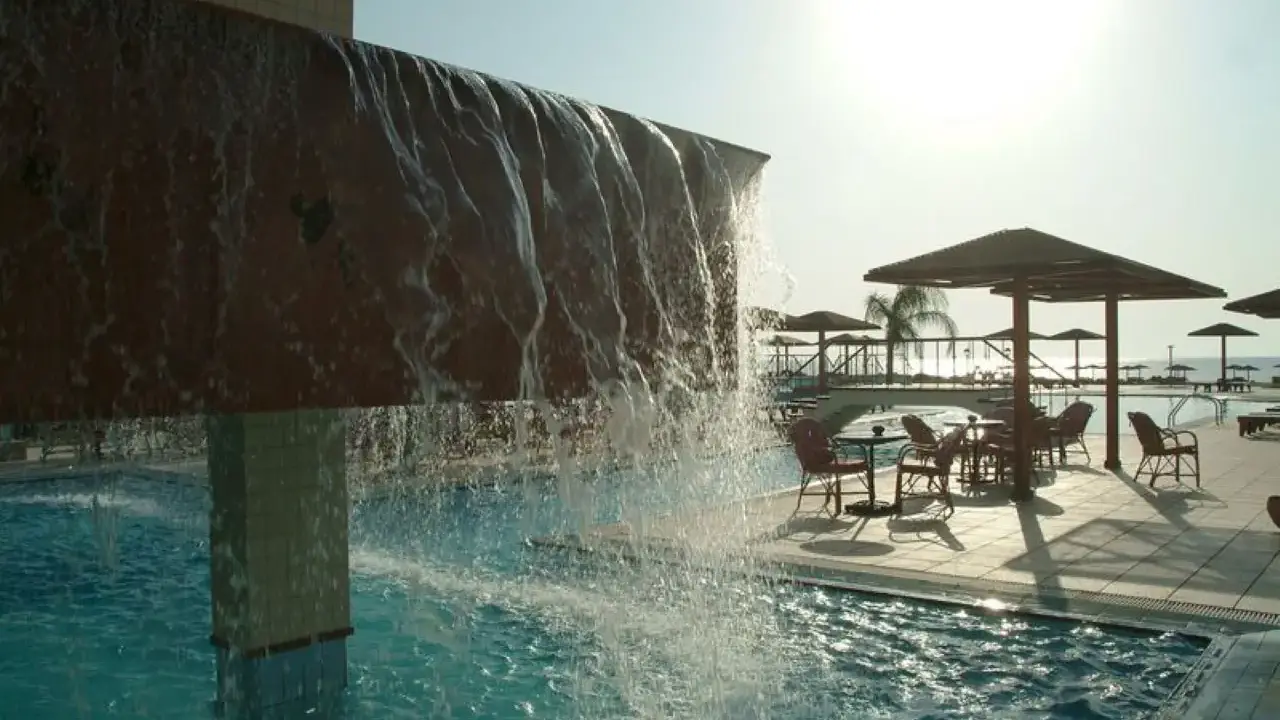 Lahami Bay Beach Resort & Gardens