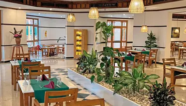 Lahami Bay Beach Resort & Gardens