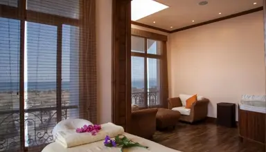Lahami Bay Beach Resort & Gardens