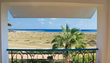 Lahami Bay Beach Resort & Gardens