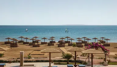 Lahami Bay Beach Resort & Gardens
