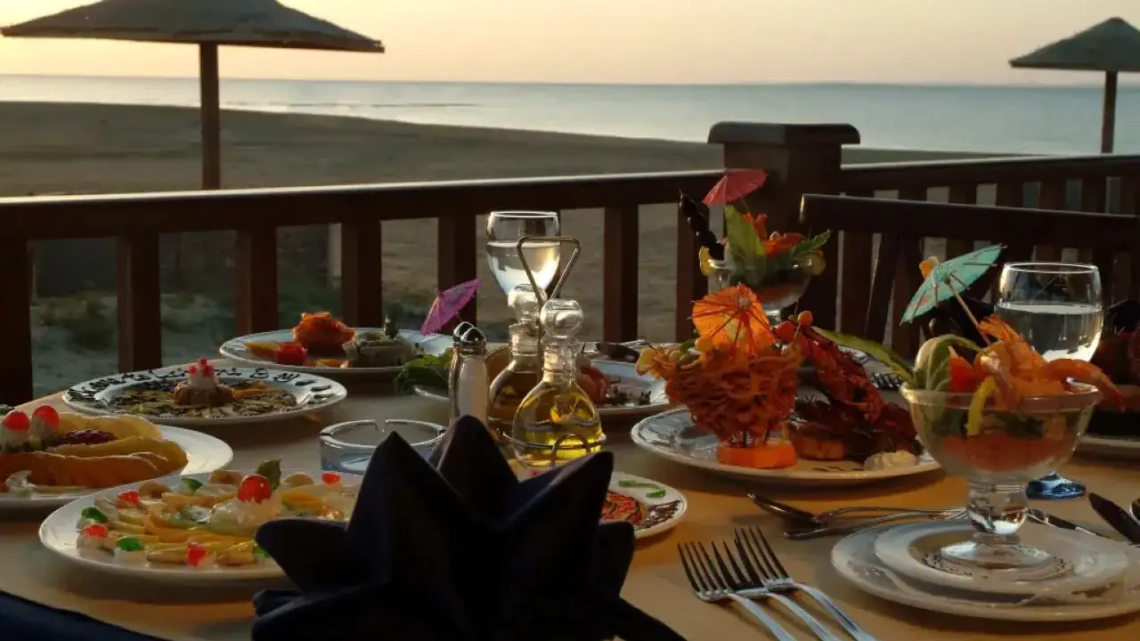 Lahami Bay Beach Resort & Gardens