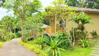 Lahana Resort