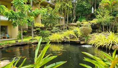 Lahana Resort