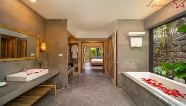 Lahana Resort