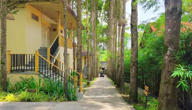 Lahana Resort