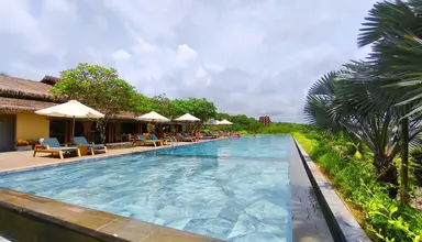 Lahana Resort