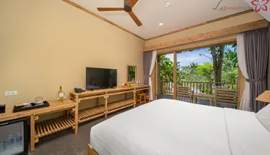 Lahana Resort