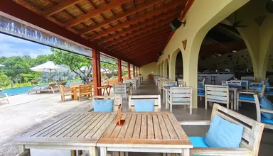 Lahana Resort