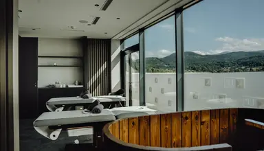Lake Hill Resort & Spa