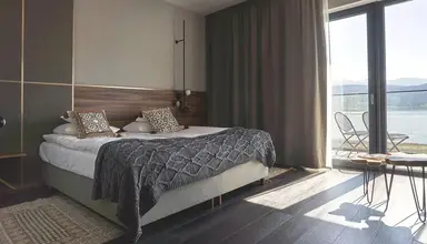 Lake Hill Resort & Spa