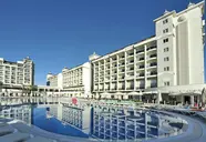 Lake River Side Spa