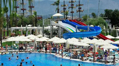 Lake River Side Spa