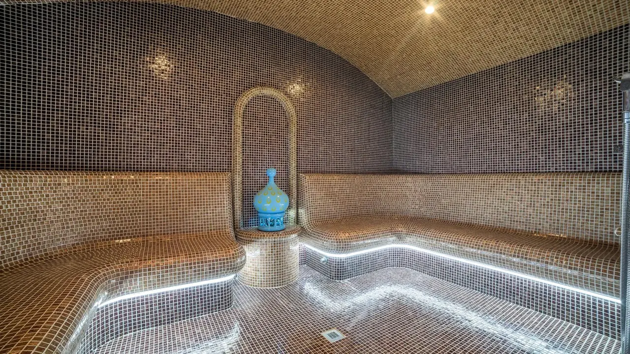 Laki Hotel & SPA