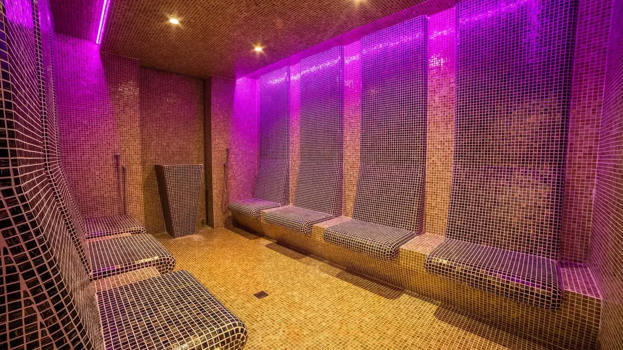 Laki Hotel & SPA