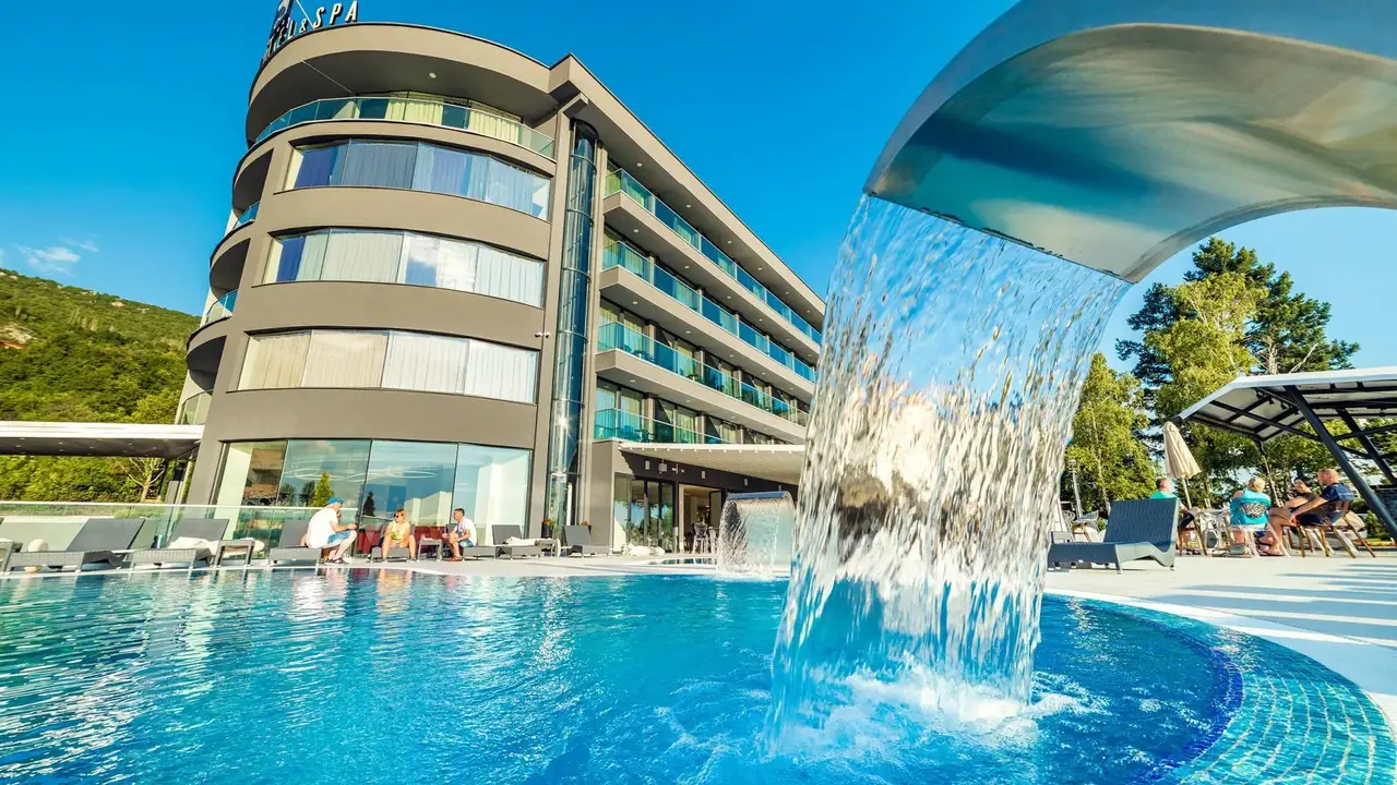 Laki Hotel & SPA