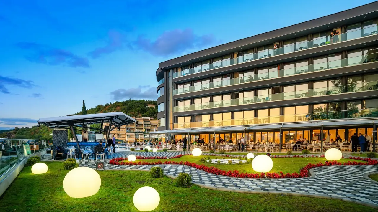 Laki Hotel & SPA
