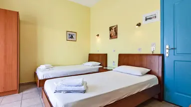 Lakis Studios