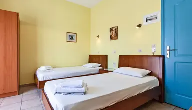 Lakis Studios
