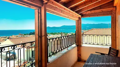 Lakis Studios