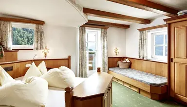 Landhotel Hauserbauer