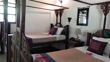 Langi Langi Beach Bungalows