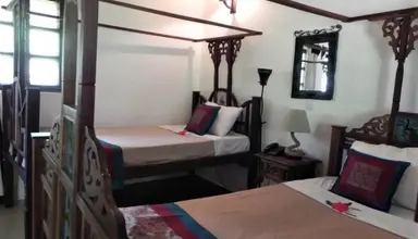 Langi Langi Beach Bungalows