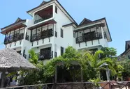 Langi Langi Beach Bungalows