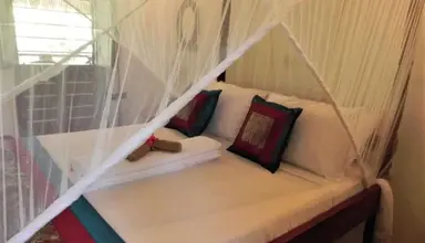 Langi Langi Beach Bungalows