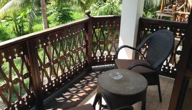 Langi Langi Beach Bungalows