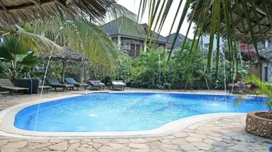 Langi Langi Beach Bungalows