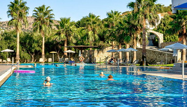 Langley Resort Almirida Bay