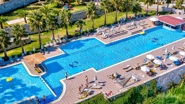Langley Resort Almirida Bay